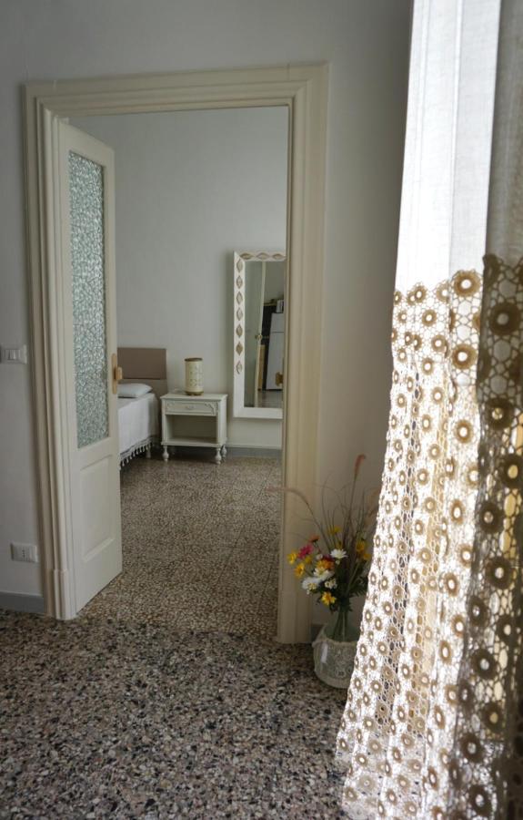 Terrazza Alma Bianca Apartment Ostuni Bagian luar foto