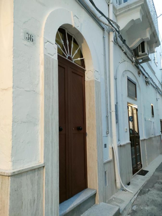 Terrazza Alma Bianca Apartment Ostuni Bagian luar foto